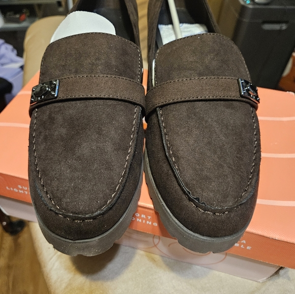 Easy Spirit Waverlie Women's Ornamented Loafers Brown - Picture 5 of 6